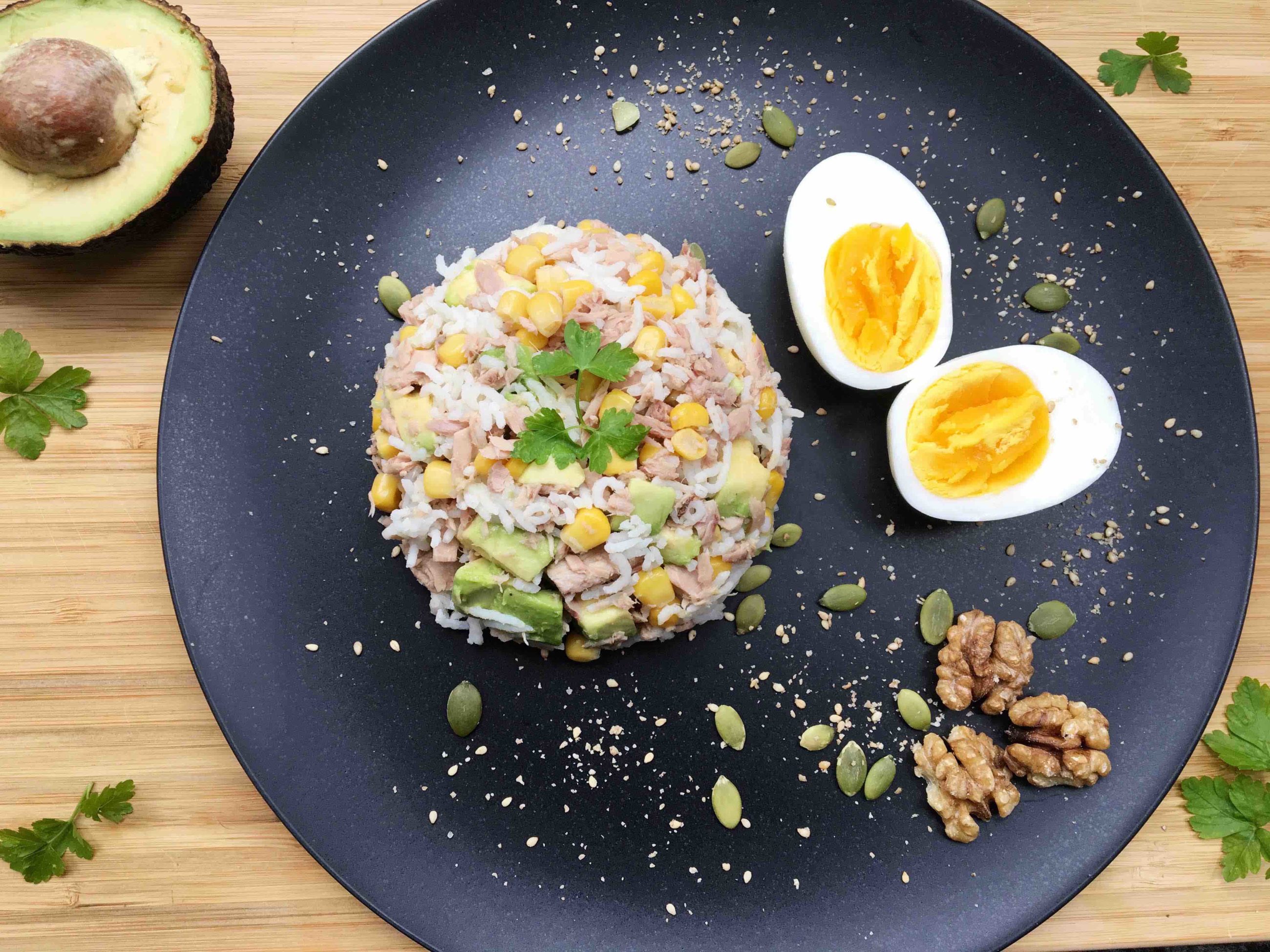 crumbled rice, tuna, avocado and egg